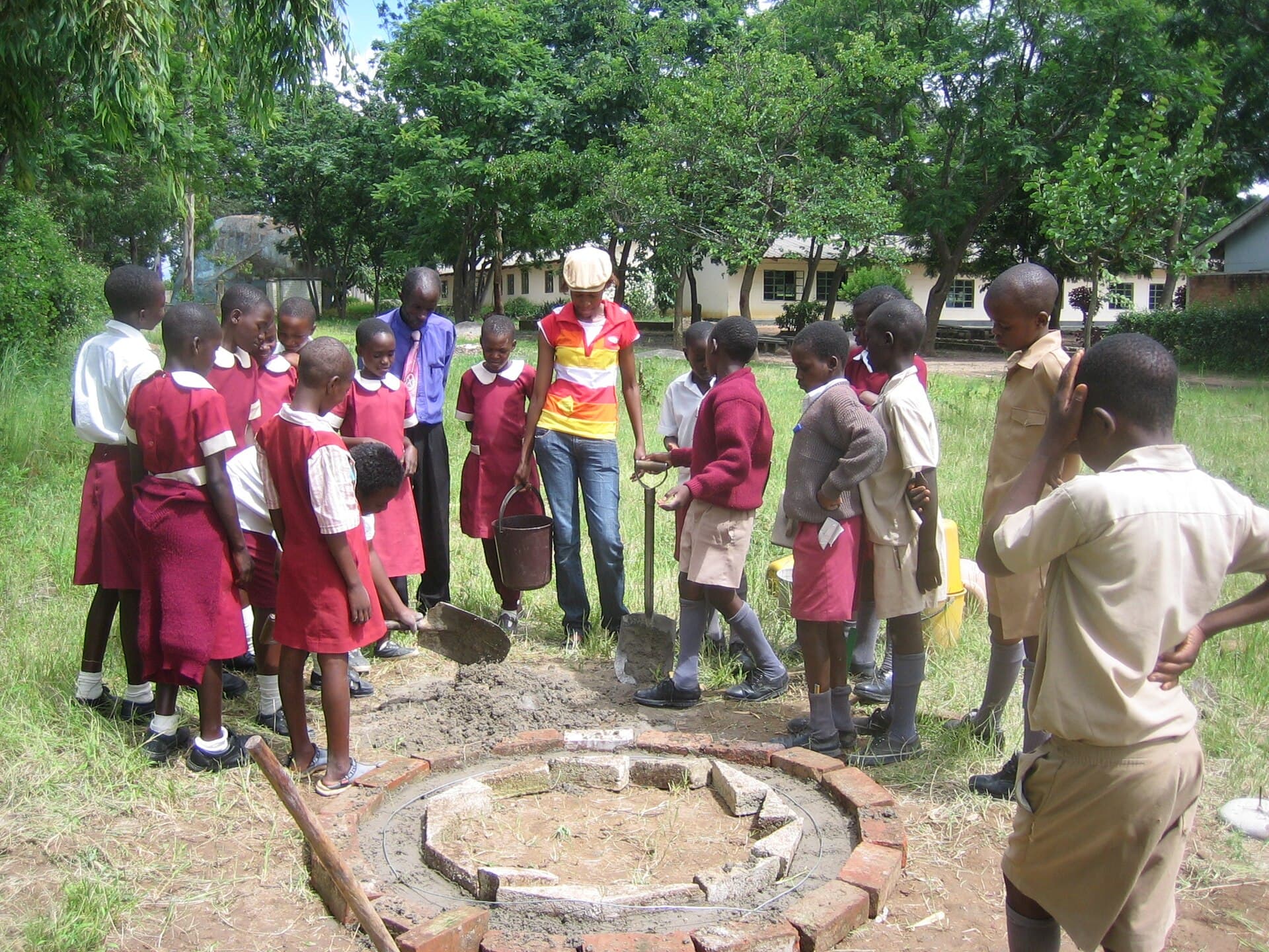 Practical work in a school garden in Zimbabwe